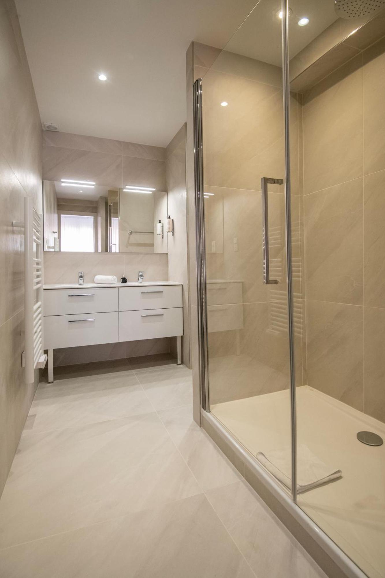 Appartements French Riviera Confidential Centre Ville Juan Les Pins Proche Des Plages Номер фото
